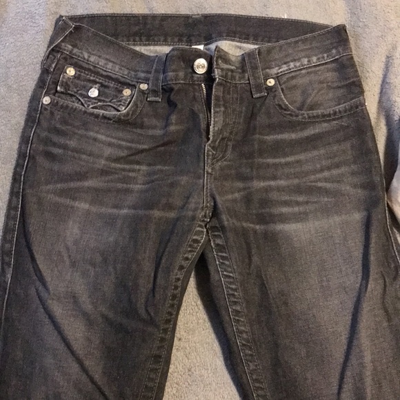 32’ waste True Religion jeans. Great condition - Picture 2 of 3